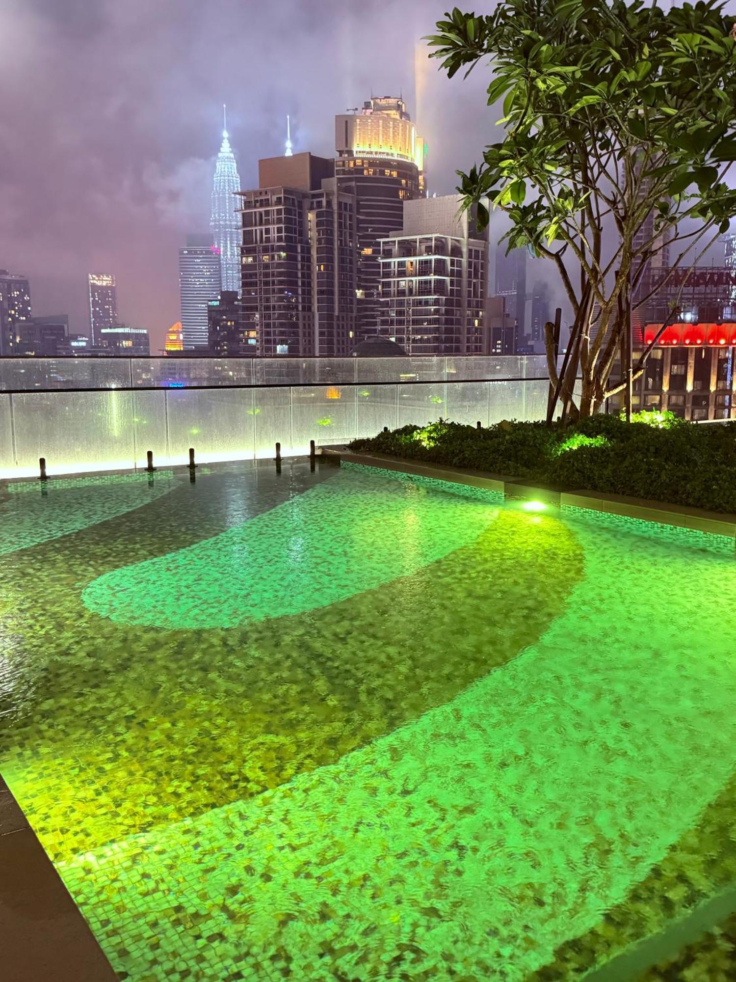 Apartamento Maxx Royal Axon Bukit Bintang Kuala Lumpur Exterior foto